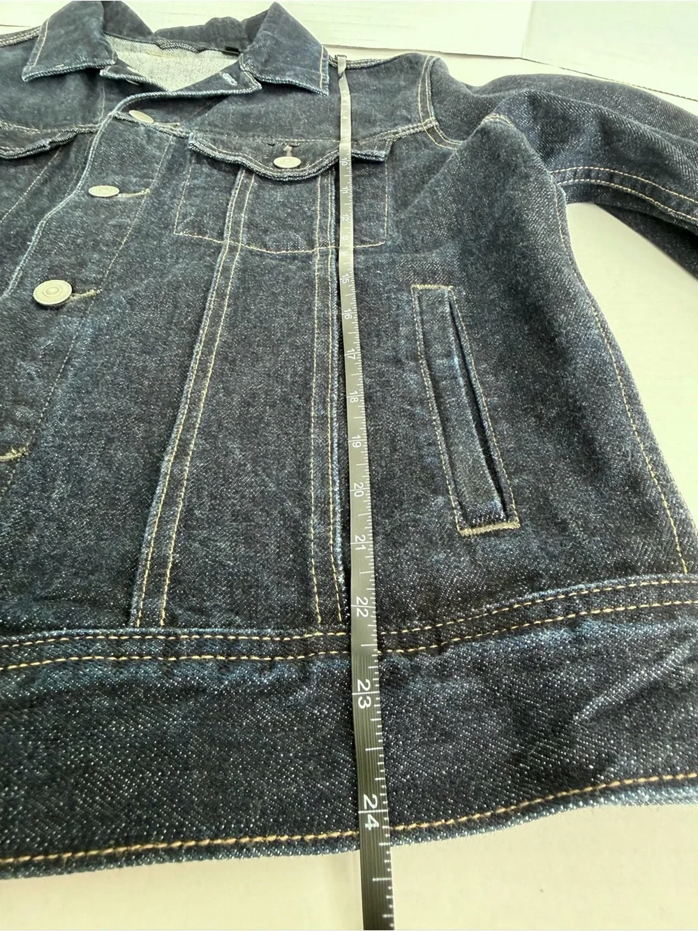 J.Crew Men’s Denim Trucker Jacket M Dark Indigo Rugged Classic Rigid Cotton